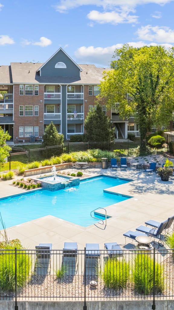 Apartments on 119th and Quivira Stonebriar